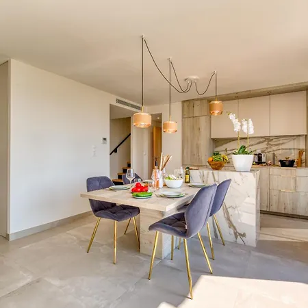 Апартаменты Demeures Kokio 100 M From Sandy Гримо