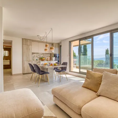 Апартаменты Demeures Kokio 100 M From Sandy *